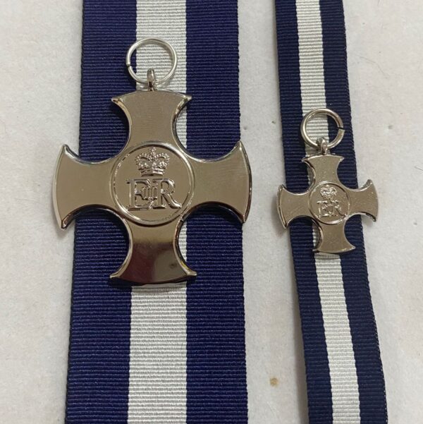Distinguished service Cross QEII (DSC)