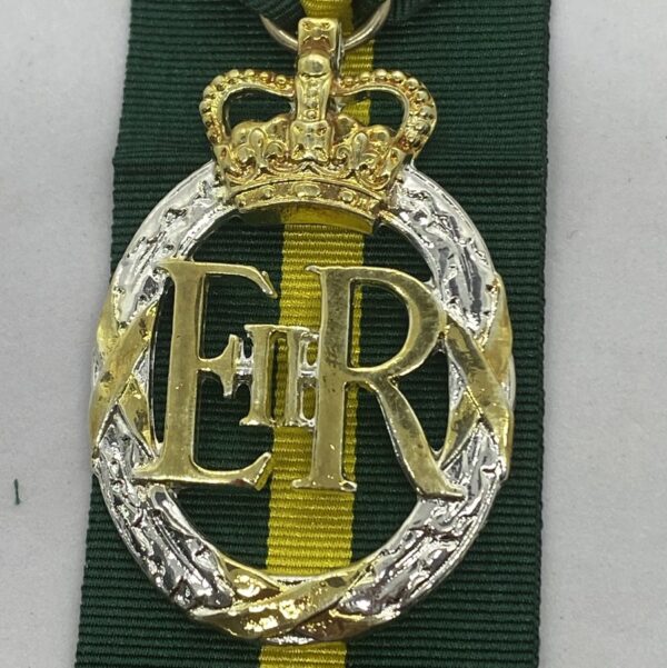 Efficiency Decoration QEII