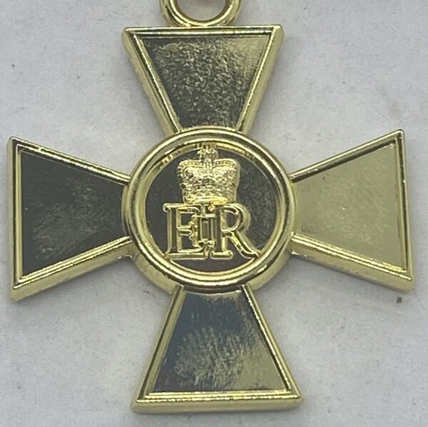 Royal Red Cross 1st Class QEII Medal (RRC)