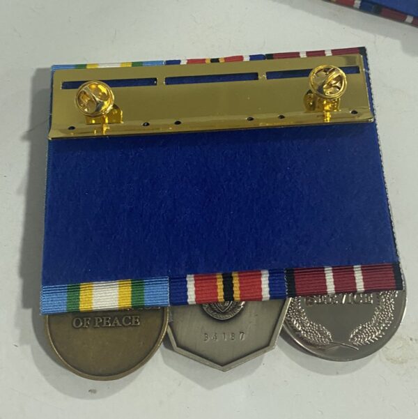 Mount 3 Medals - Full Size Butterfly Clasp