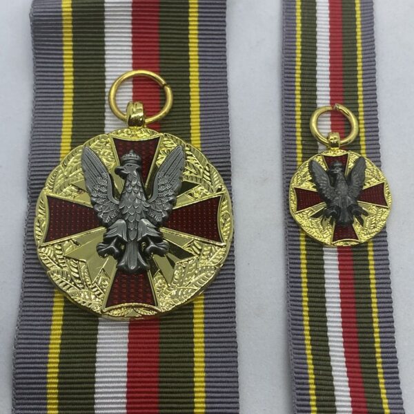 Polish Army Medal - Gold