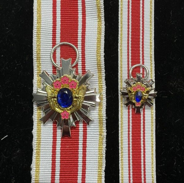 Japanese defence force cooperation medal 1st, 2nd and 3rd class