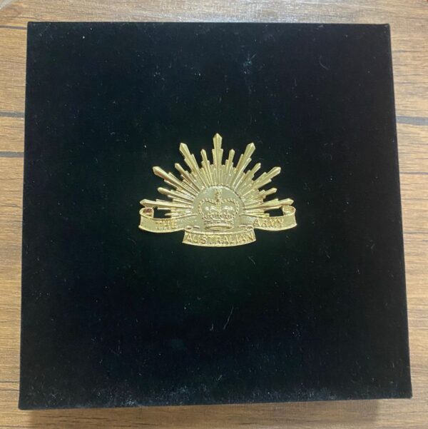 Army Rising Sun Medal Box - Velvet Look (180mm x 180mm)