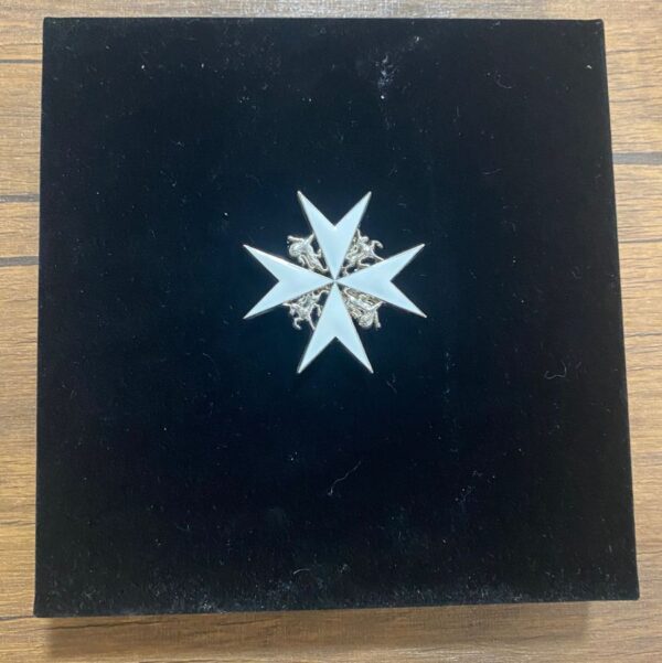 St John Medal Box - Velvet Look (180mm x 180mm)